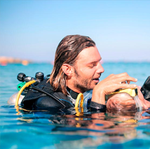 Instructores de Buceo
